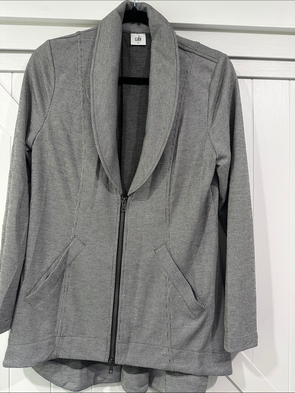 CAbi Gray Shawl-Collar Zip Blazer